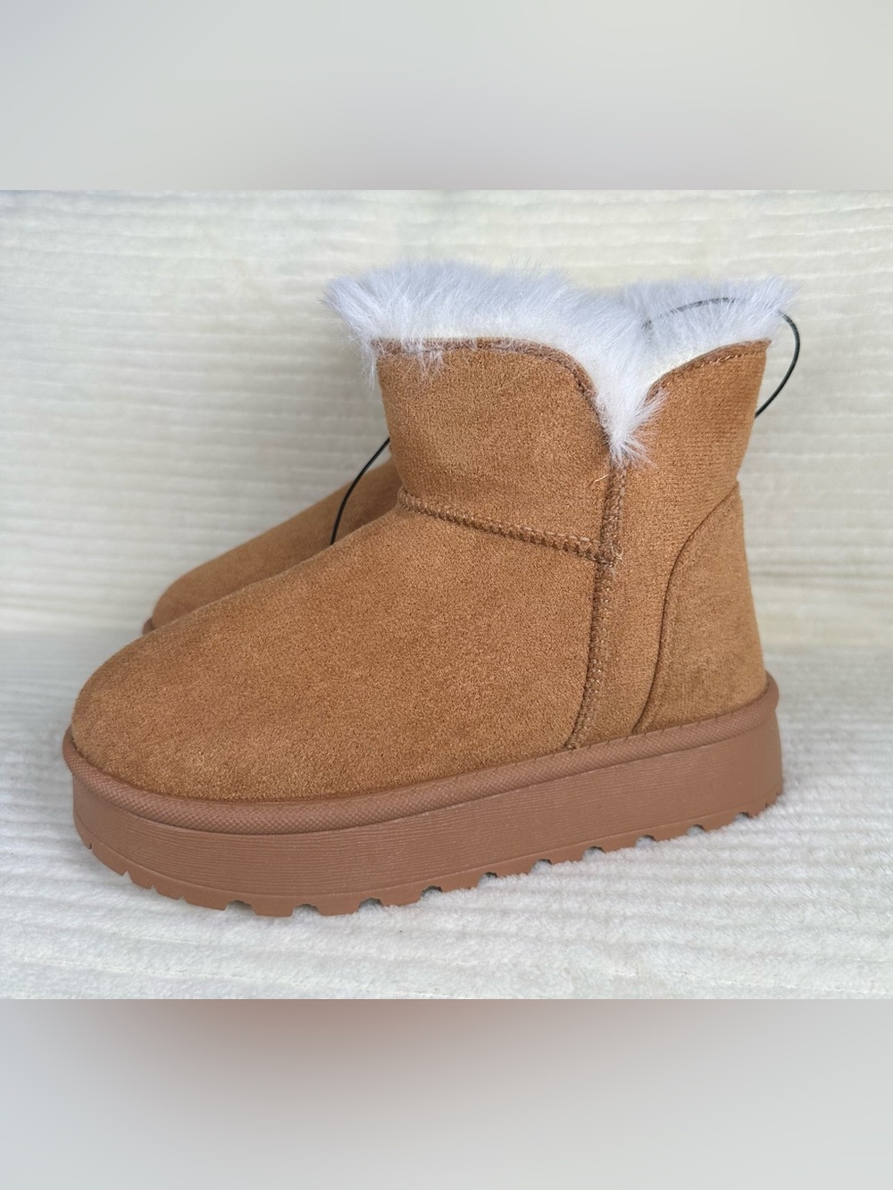 POP Girls Selara Cognac Flat Heel Winter Boots NWT Size 13